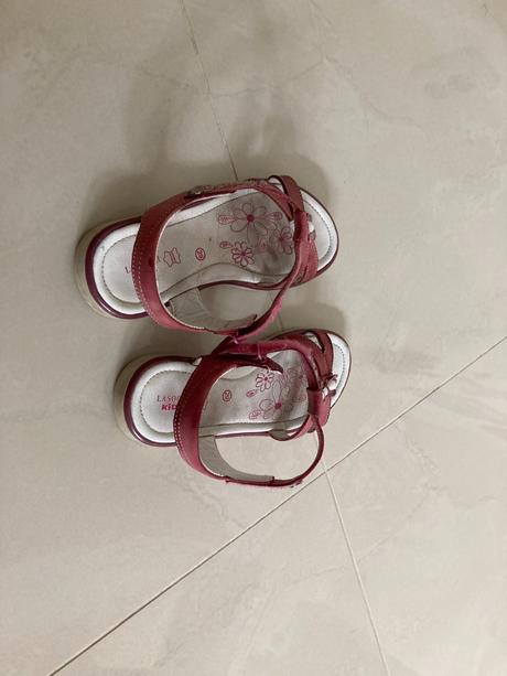 Sandalky lasocki, lasocki,29