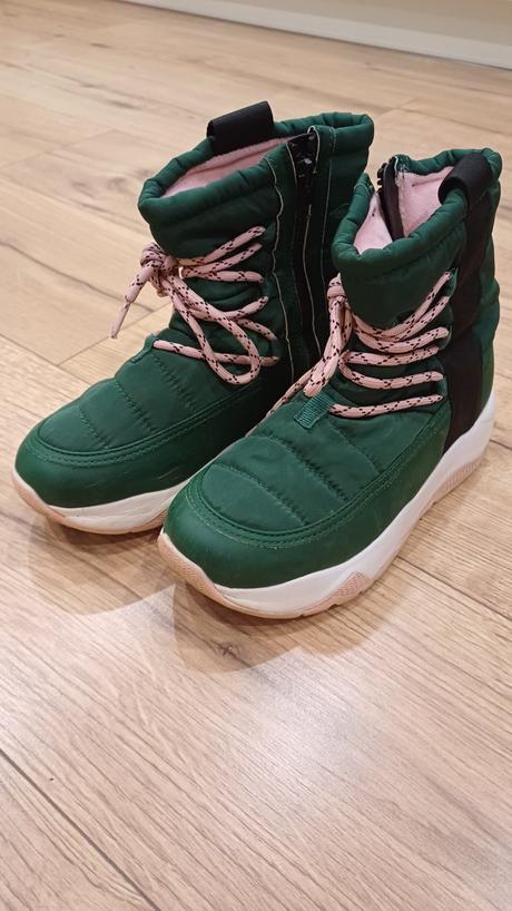 Snehule reserved, reserved,33