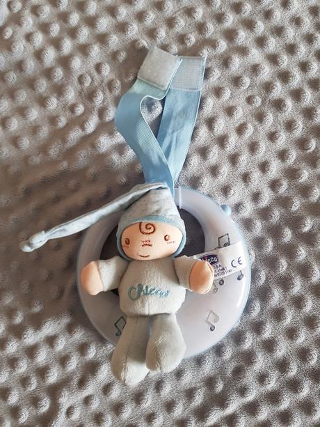 Chicco hrajúci mesičik, 