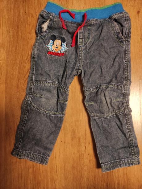 Nohavice, disney,86