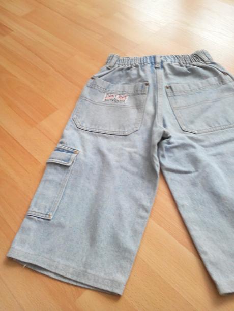 Trištvrťaky 122-128, 122