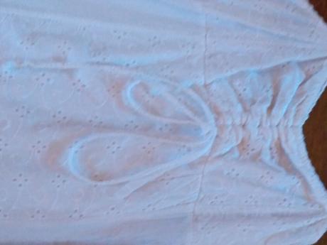 Šaty na ramienka, s