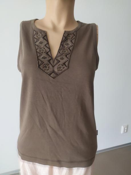 C280 tricko hnede  nenosene, l