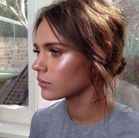 Tekutý rozjasňovač,