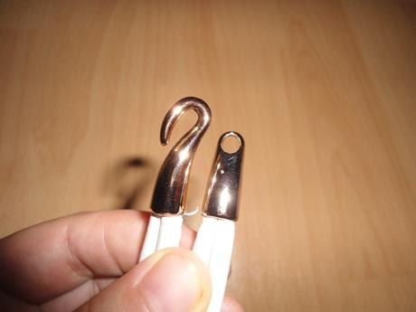 Bielo-zlaty naramok, 