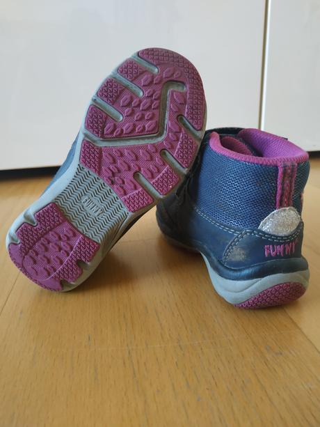 Členkové topanky, 26