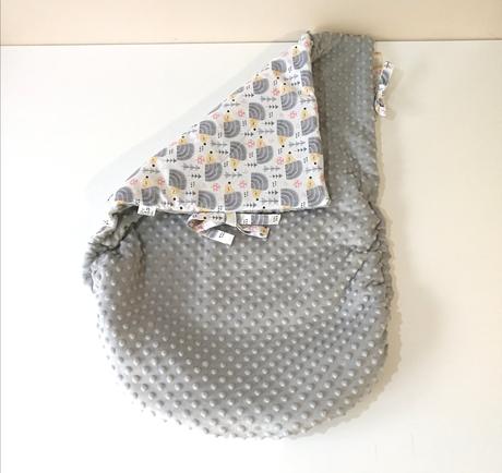 Nepadacia deka na kočík, 