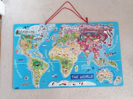 Magnetická mapa sveta/puzzle woody,