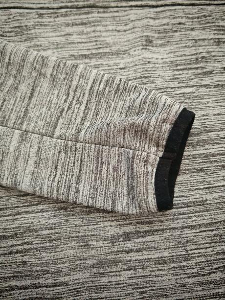 Skvelá zateplená mikina, 170