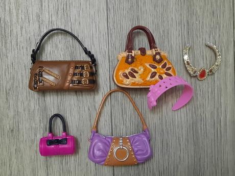Doplnky pre barbie 5,