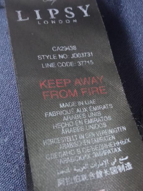 Tmavomodré kvetované šaty s čipkou, lipsy london,s