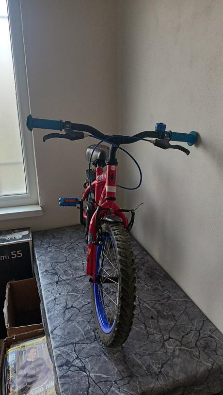Detský bicykel spiderman, veľ 16, 16