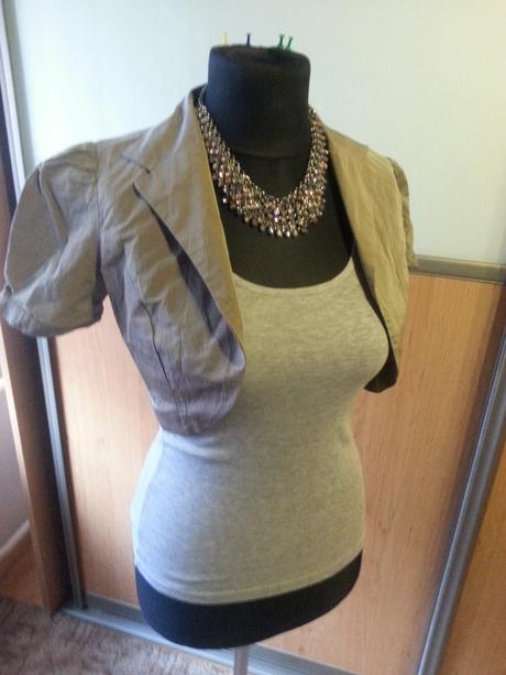 Krátky kabátik /bolerko/, s