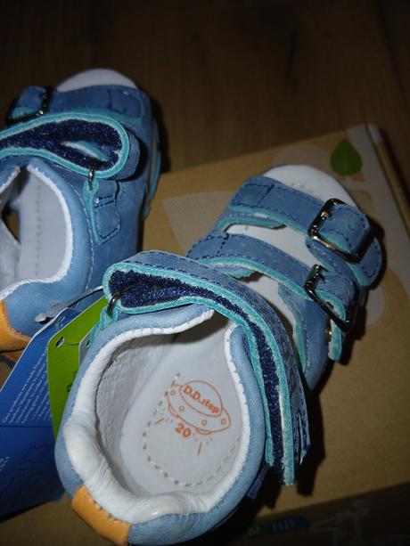 Nové d.d.steep sandále, d.d.step,20