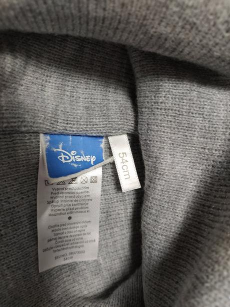 Sivá čiapka.140-146, disney,140