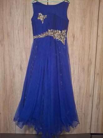 Spoločenské saty, 158