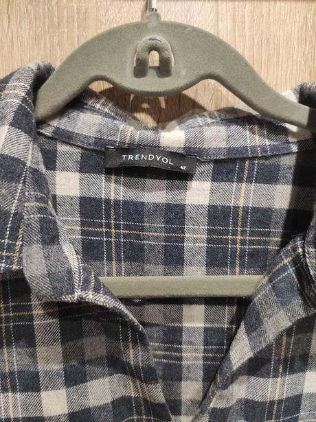 Flanelova košeľa trendyol, 42