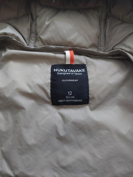 Prechodná bunda nukutavake, 152