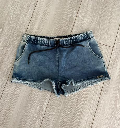 Šortky superdry, superdry,s