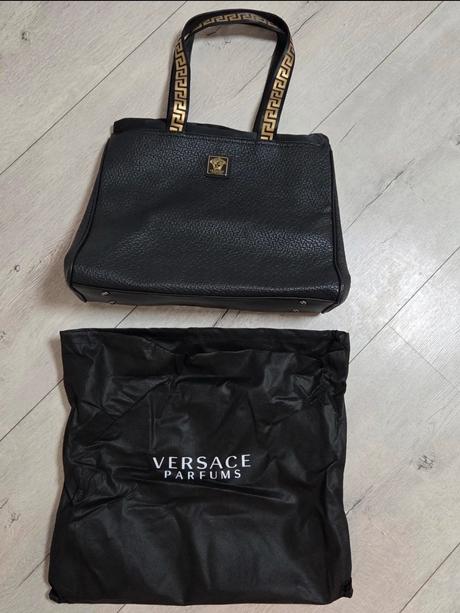 Taska, versace