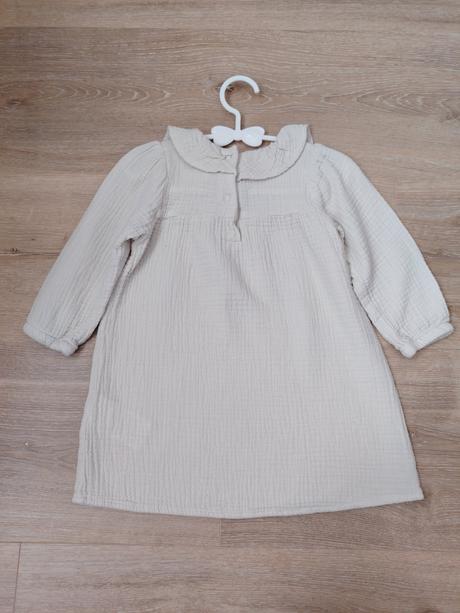 Béžové mušelínové šaty, lupilu,86