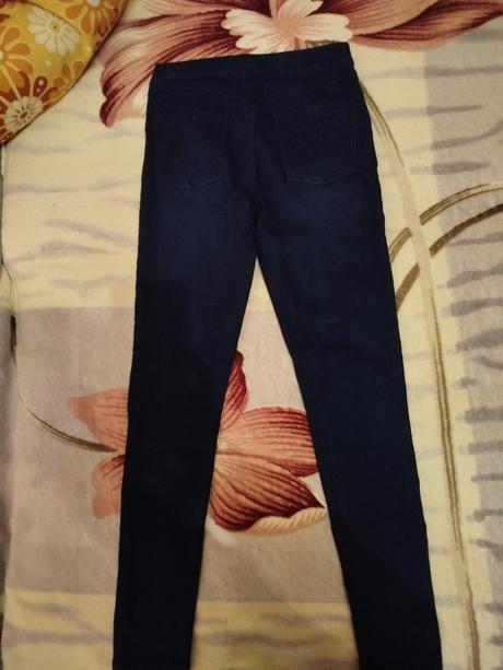 Darujem rifle c.36 za poštovné 5,50 eur, women'secret,36