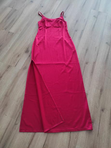 Šaty- spolocenske, 36