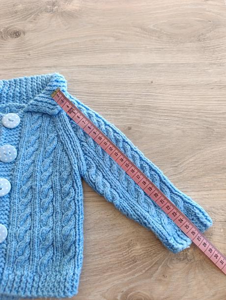 Chlapčenský pletený sveter, 62