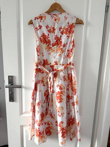 Krásne letné šaty od mexx s oranžovými a červenými, mexx,42