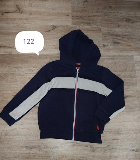 Mikina, 122