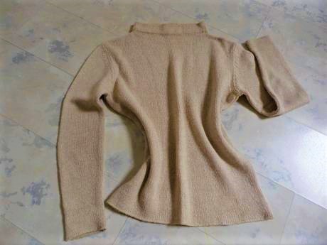 Teplý vlnený pulóvrik m/l, l