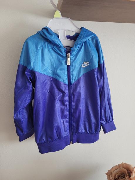 Tenka vetrovka, nike,98
