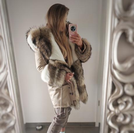 Luxusná parka s extra hustou kožušinou, s