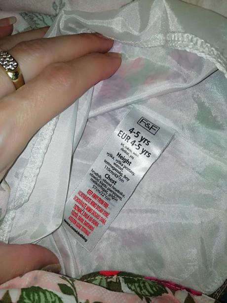 Kvetované šaty, f&f,110