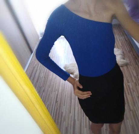 Blúzka na jedno rameno, s