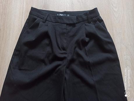 Čierne nohavice veľ.s, s