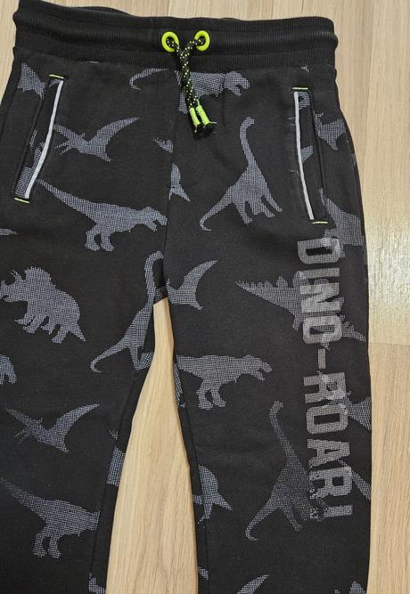 Tepláky dino, f&f,122