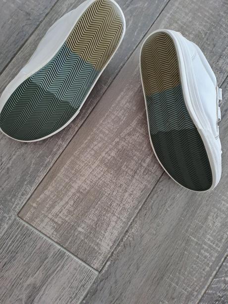 Next tenisky, next,33