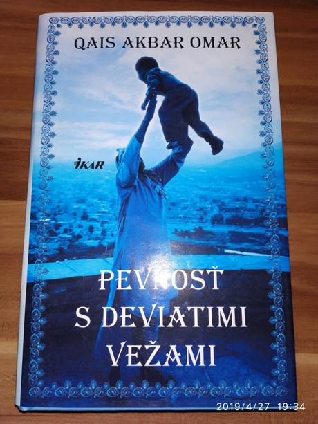 Pevnosť s deviatimi vežami - qais akbar omar, 