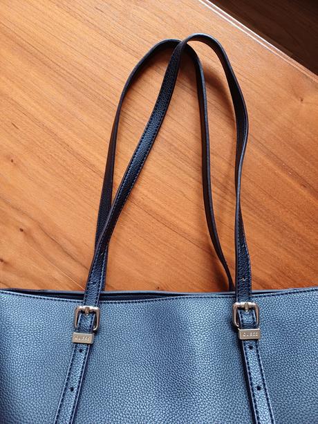 Kabelka guess, guess