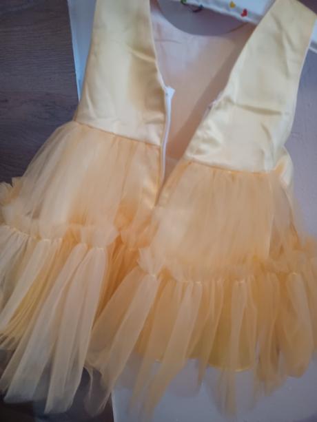 Šaty pre dievčatko, 86