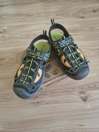 Skechers sandále, skechers,35