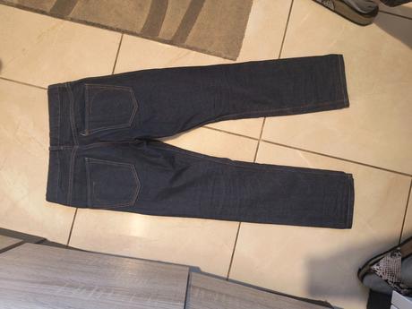 Chlapčenské rifle, 140