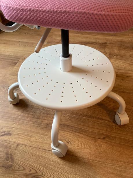 Detska otocna kancelarska stolicka vimund, 