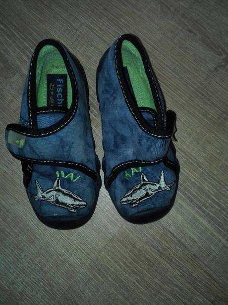 Papucky, 23