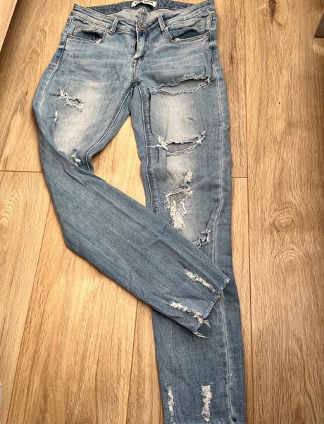 Rifle roztrhane, tally weijl,36