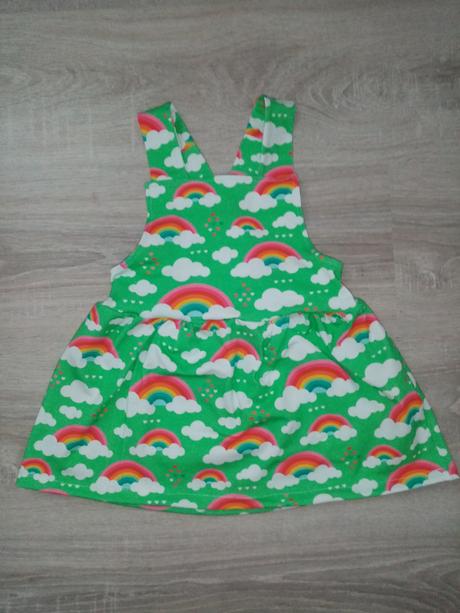 Upletove saty na traky, 80