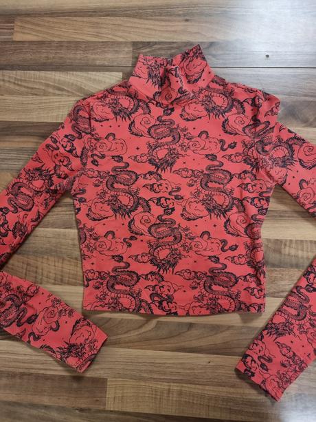 Trická a crop topy, bershka,xs