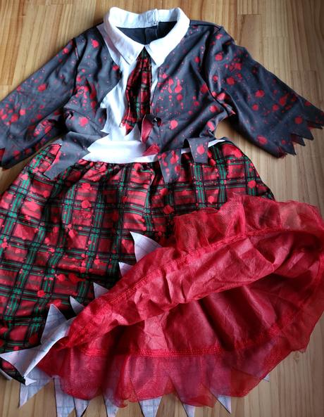 Halloween šaty zombie schoolgirl na 11-12 rokov, 