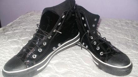 Čierne lesklé tenisky, 40